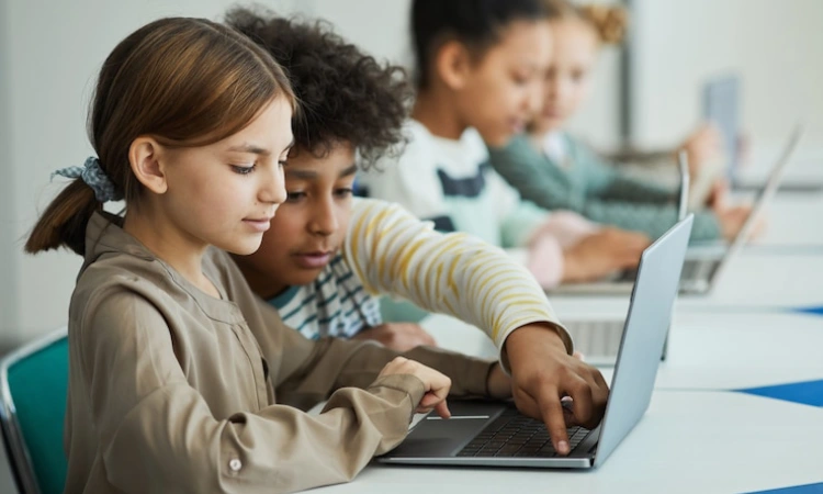 چرا باید حتما از آموزشگاه مناسب کامپیوتر خرم آباد استفاده کنیم؟