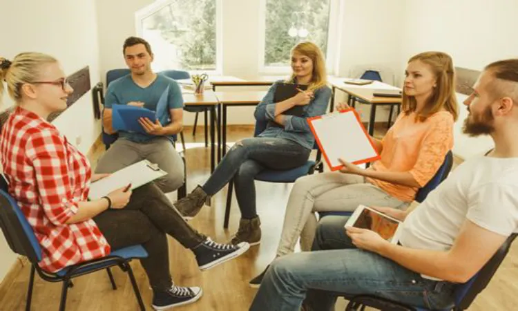 بررسی کامل هزینه، کیفیت آموزش و امکانات کلاس های زبان فرانسه